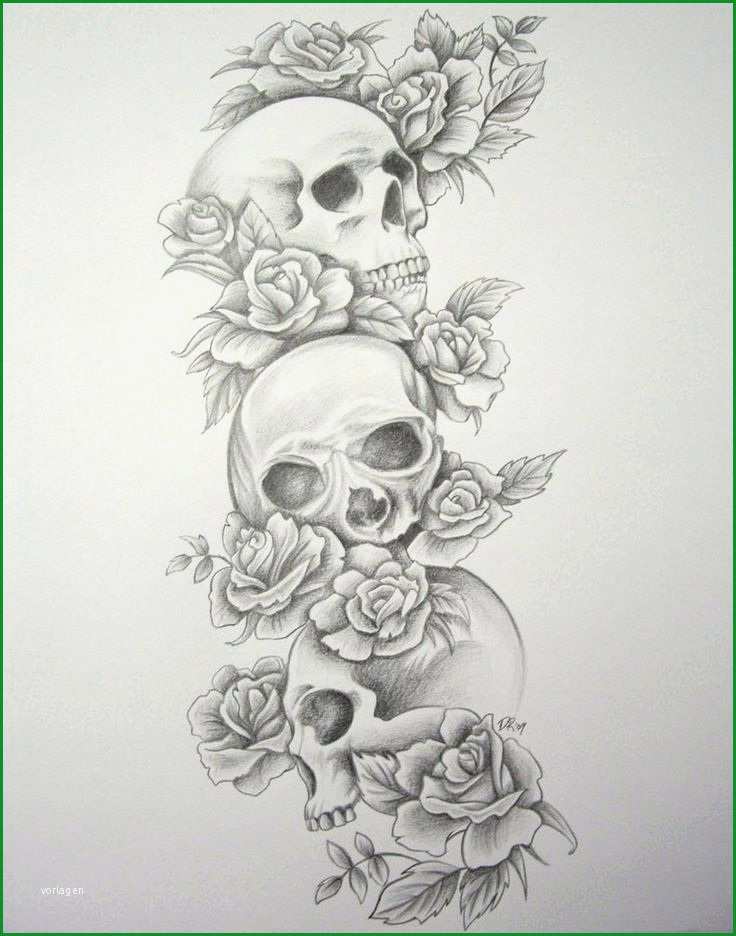 idee tatouage manchette feminin avec 3 tete de mort et roses