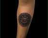 Bemerkenswert Tattoo Vorlage Runen Kompass