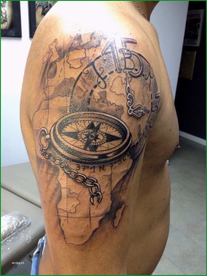 Selten Tattoo Kompass Und Schiff Auf See