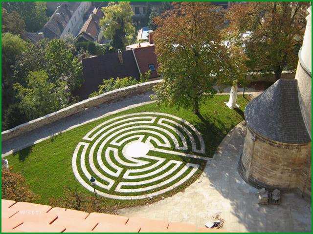 labyrinth